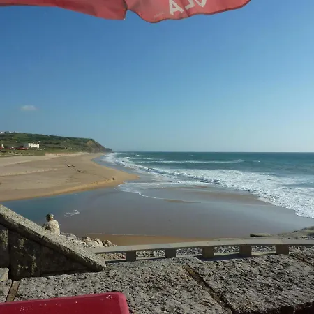 In Portugal With Sea View & Pool Villa *